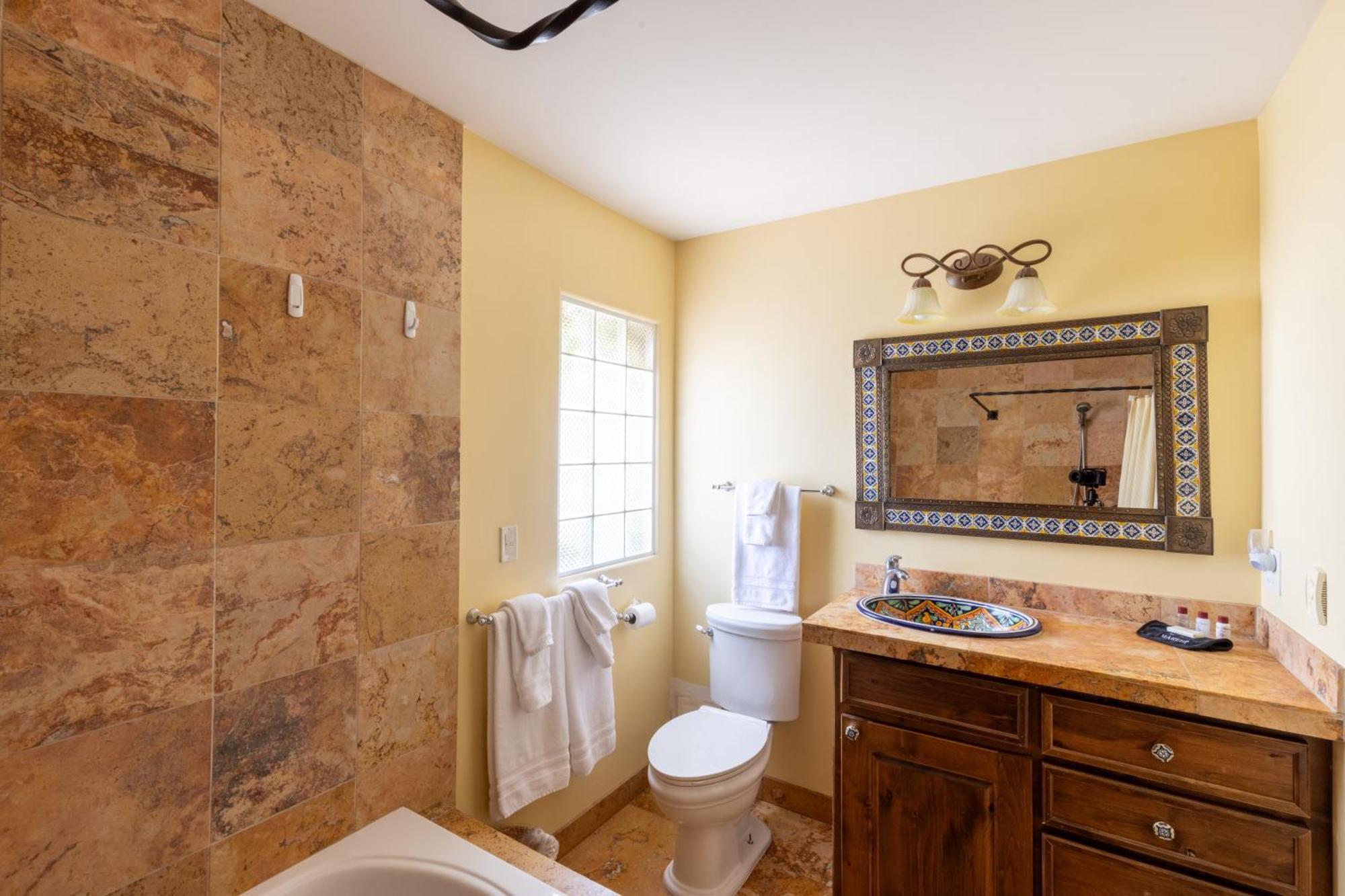 Casa Blanca Inn And Suites ฟาร์มิงตัน ภายนอก รูปภาพ