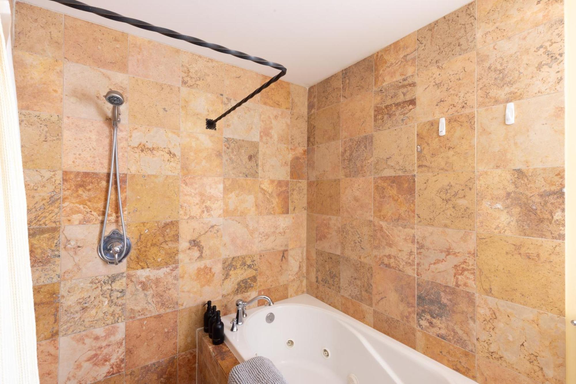 Casa Blanca Inn And Suites ฟาร์มิงตัน ภายนอก รูปภาพ